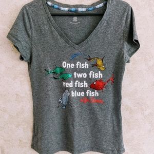 DR. SUESS Juniors XL V-Neck T-Shirt